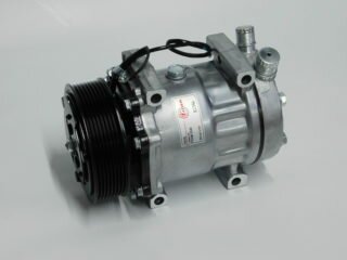 Компрессор кондиционера 7H15 PV8 VER 24V